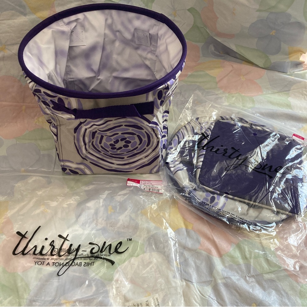 SOLD ❌Set of 2 Mini storage bin by Thirty One 31 Geopop purple